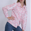Women's fashionable casual shirt with lace-trimmed sleeves and fresh print.